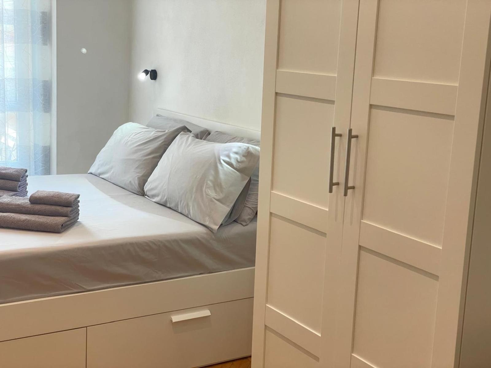 Drooms 4,0 Domotic Smart Self 24H,7 Vicino Treni Porta Susa E Centro Storico Turín Exterior foto